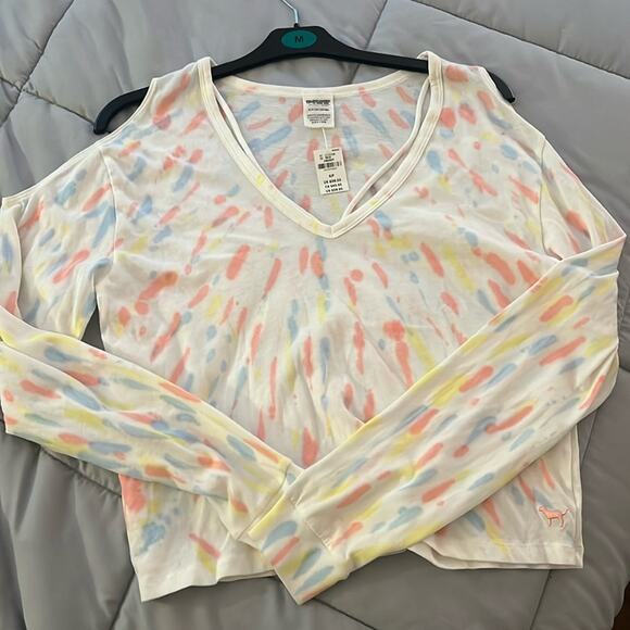 Victoria’s Secret pink cold shoulder, multicolored, long sleeve size small NWT ￼ - Picture 1 of 8